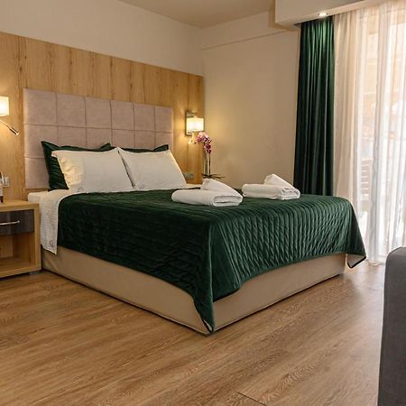 Oxygen Apartment Olympiakí Aktí Ngoại thất bức ảnh
